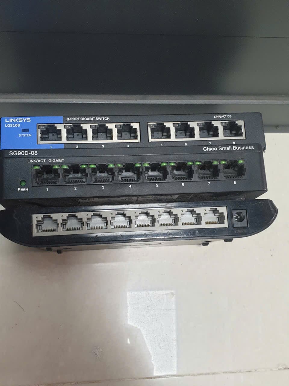 Switch 8 Port 1000 Mbps Tplink, Cisco