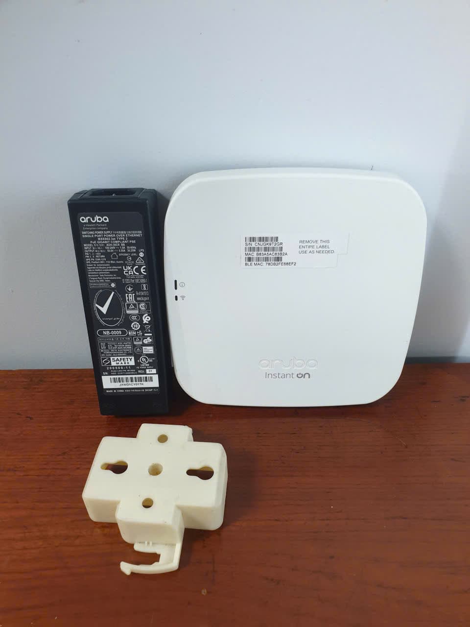 Wifi chuyên dụng Aruba Instant On AP11