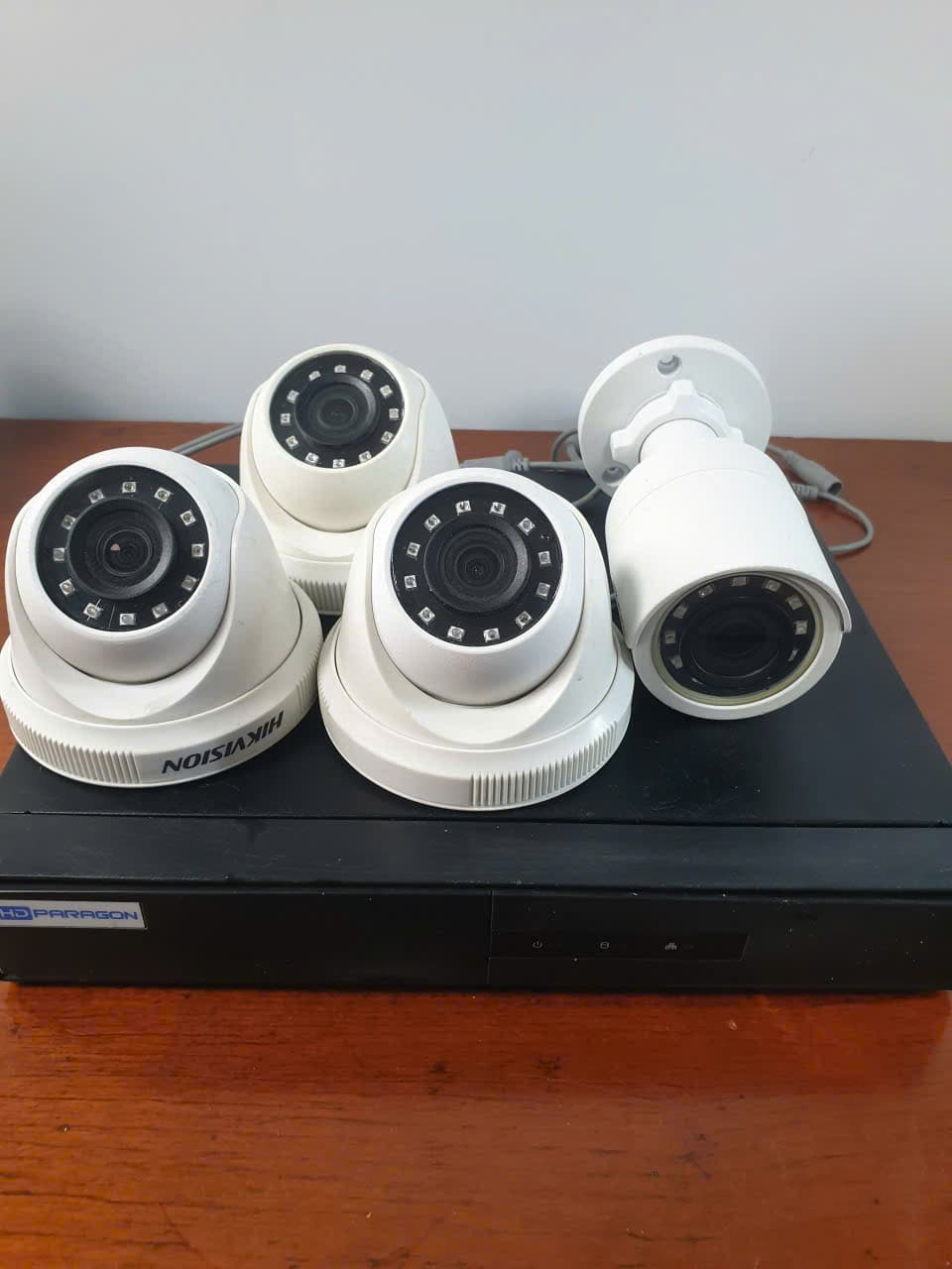 Bộ 4 Camera của Hikvision 2mp (Hdd 500Gb)